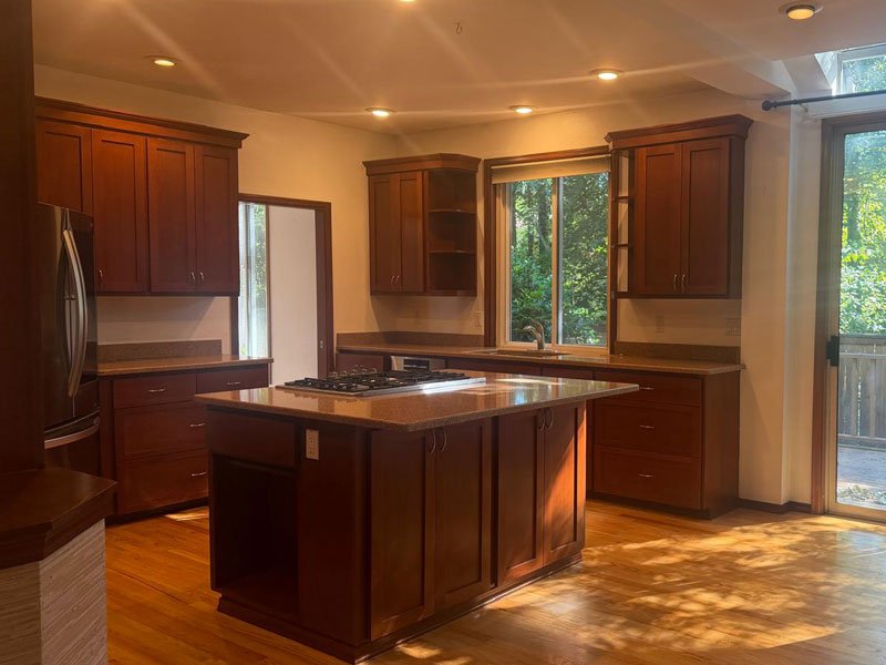<ServiceNet House Cleaning